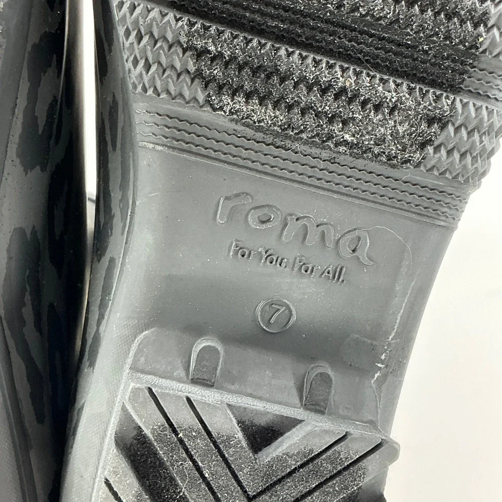 Roma Gray Leopard Rain Boots Women Size 7 Chelsea Style Waterproof Rubber